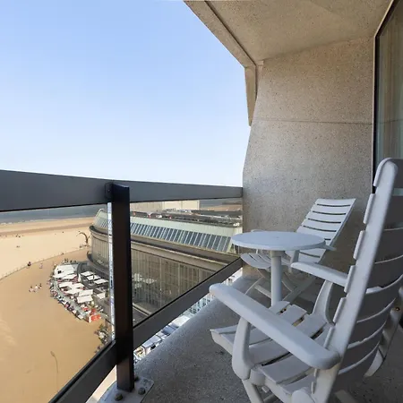 Lecomte - The Shoreline Pearl 77 96 *